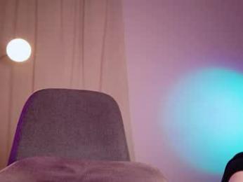 samara_gray webcam model stream image