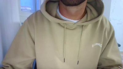 Surfer_30 webcam model stream image