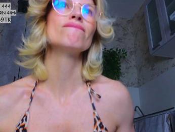 Divochka webcam model stream image