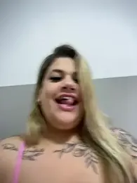 kahreal webcam stripchat model stream image