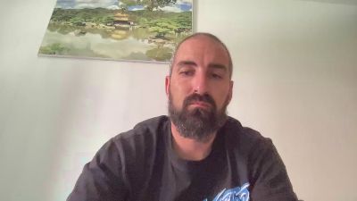 v1c70r1985 webcam cam4 model stream image