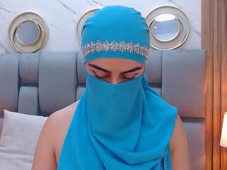 Aliah Manzur webcam model stream image