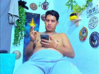 Zac Gray webcam model stream image