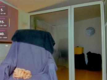 Aryanette webcam model stream image