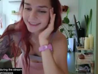 oooops__ webcam model stream image