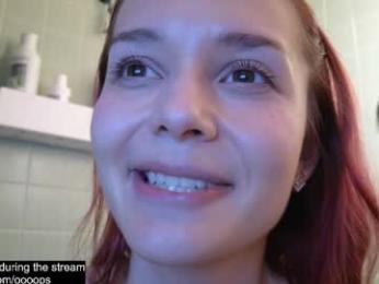 oooops__ webcam model stream image