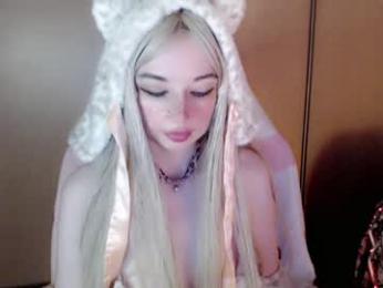 oh_pichuu webcam chaturbate model stream image
