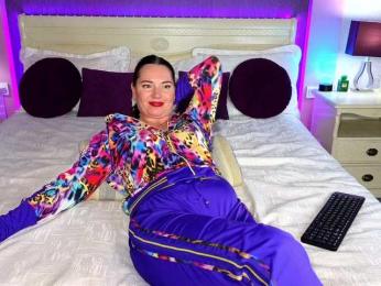 Hungryforme webcam model stream image