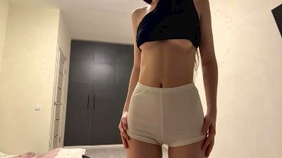 YuriWildeisen webcam cam4 model stream image