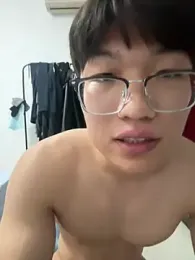 Ycen_ webcam model stream image