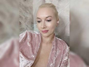 LissaHott webcam bongacams model stream image