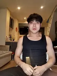 day-18 webcam model stream image