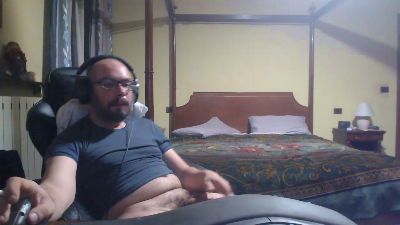 miktrent1 webcam model stream image