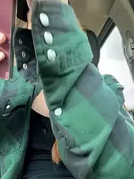 GoldenFlameGoddess webcam model stream image