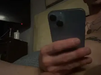 trash4cash webcam model stream image