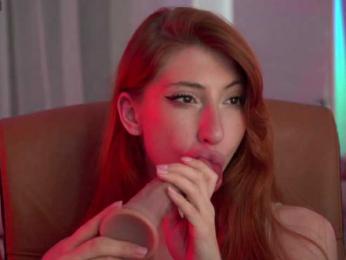IzabellaSweet webcam model stream image