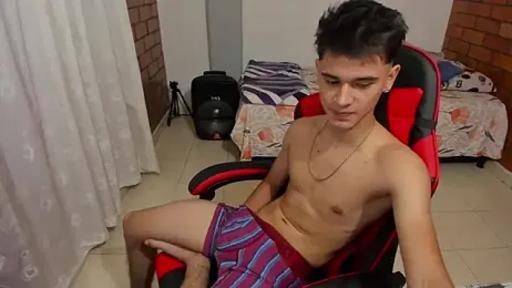Aron_Boyy webcam model stream image
