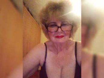 BoloshkaBlonda webcam model stream image