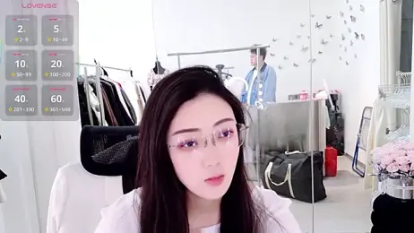 yangyang-777 webcam stripchat model stream image