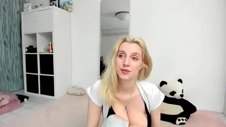 KenzieDawton webcam model stream image