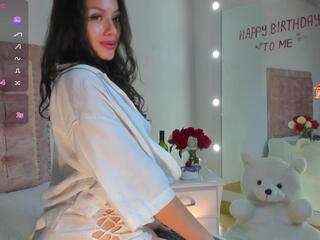 Mysti Calfairy webcam model stream image