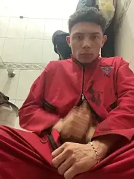 santiObrero webcam stripchat model stream image