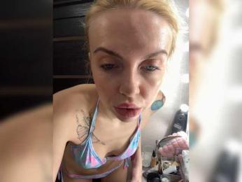 PinkWave webcam bongacams model stream image