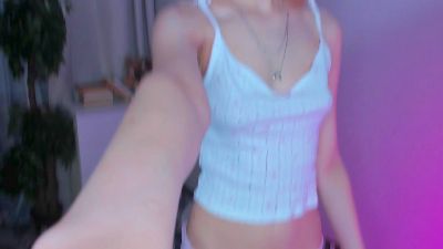 Summer_Lilac webcam model stream image