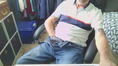 Kevinareux60 webcam model stream image