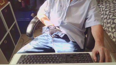 Kevinareux60 webcam model stream image