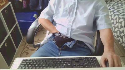 Kevinareux60 webcam model stream image