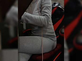 naked_taxi_dispatcher webcam model stream image