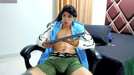 Ithan_Hott webcam model stream image