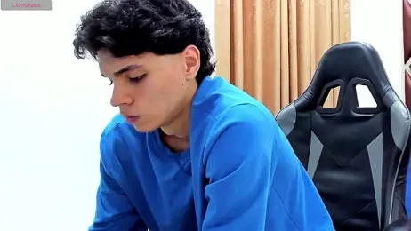 Ithan_Hott webcam model stream image