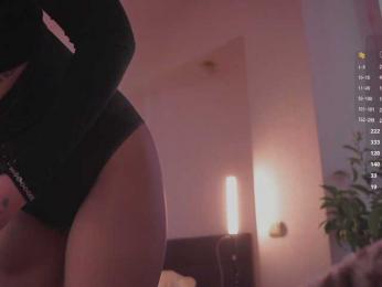 queen-of-tease webcam model stream image