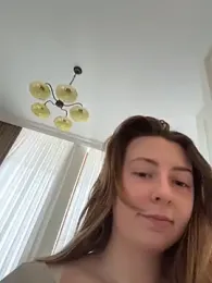 curvyflawless webcam stripchat model stream image