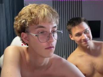hunks_bromance webcam model stream image