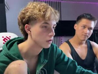 hunks_bromance webcam model stream image