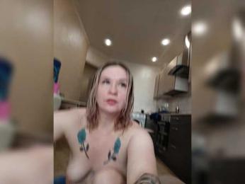 Pizdostradaniya webcam bongacams model stream image