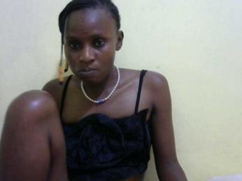 Lovelybabraa webcam bongacams model stream image