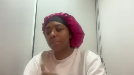 ChocolateCakeQueen webcam model stream image