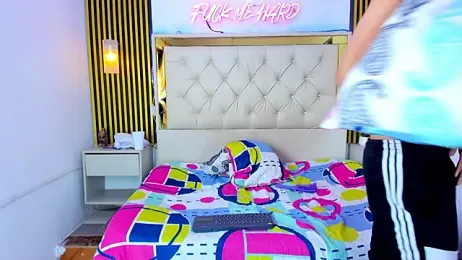 Adventurous_Boys webcam model stream image