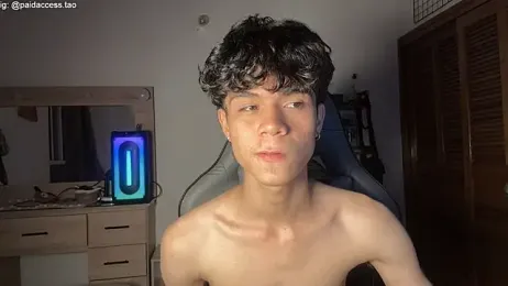 OopsAgain_ webcam model stream image