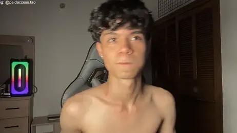 OopsAgain_ webcam model stream image