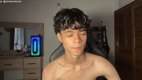 OopsAgain_ webcam model stream image