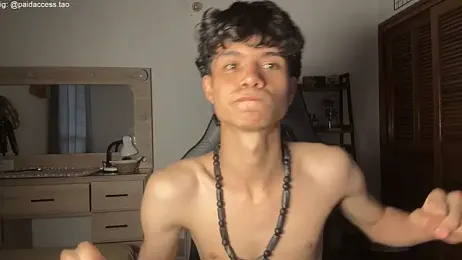 OopsAgain_ webcam model stream image
