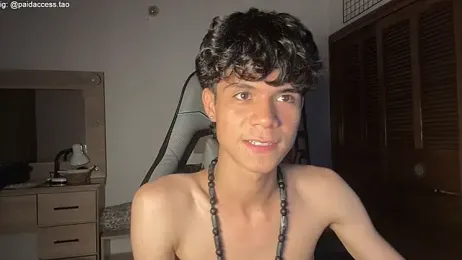 OopsAgain_ webcam model stream image