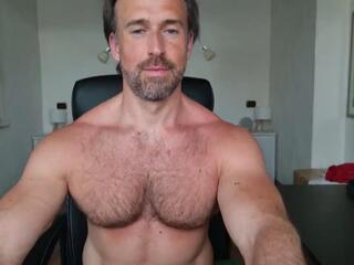Robert Smiley webcam model stream image