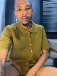 BlueIceCube webcam stripchat model stream image