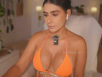 Meegan webcam bongacams model stream image